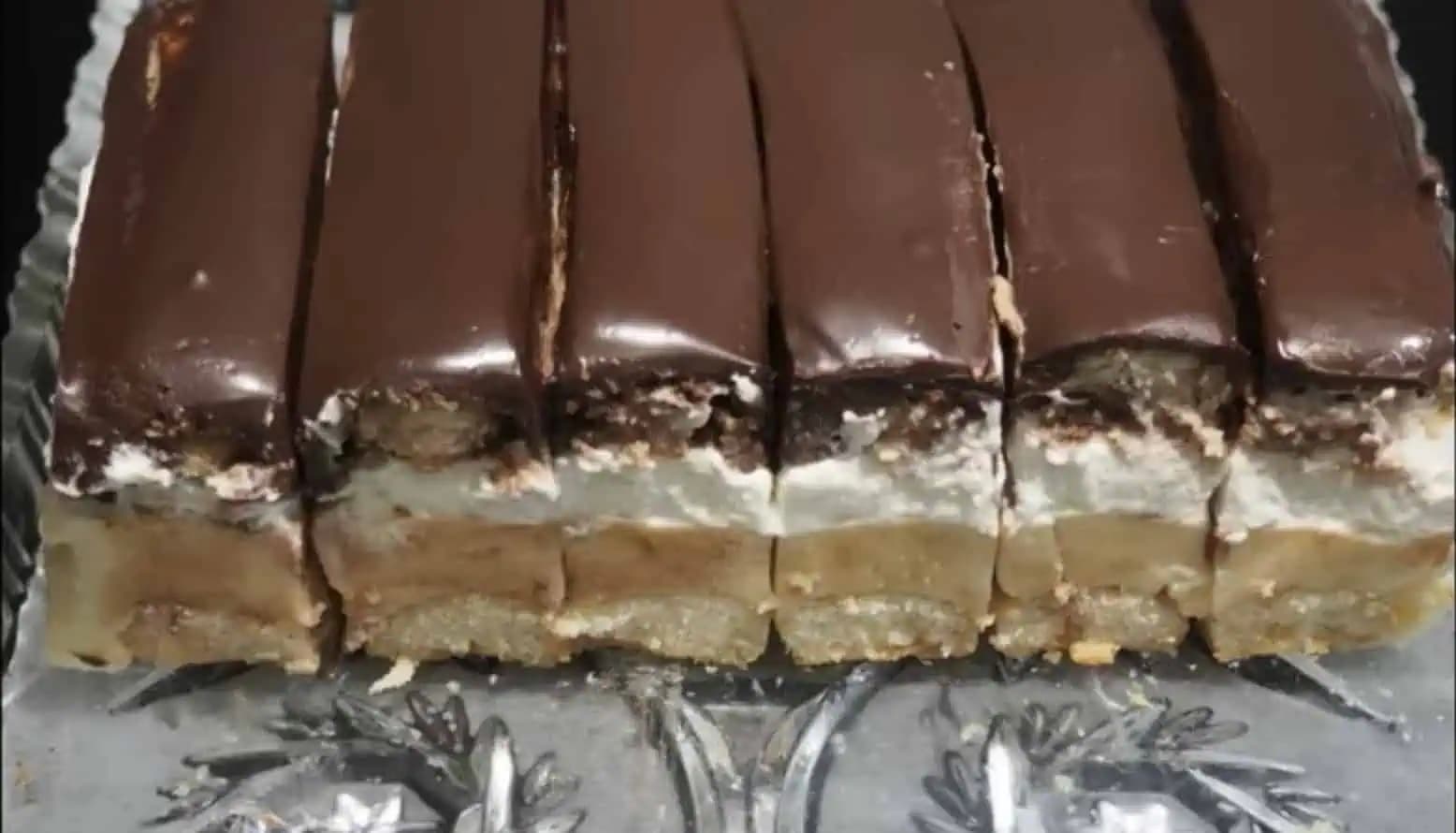 Jablkový krémeš bez pečenia: Zatieni aj klasický pečený krémeš, úplne sa rozplýva na jazyku!