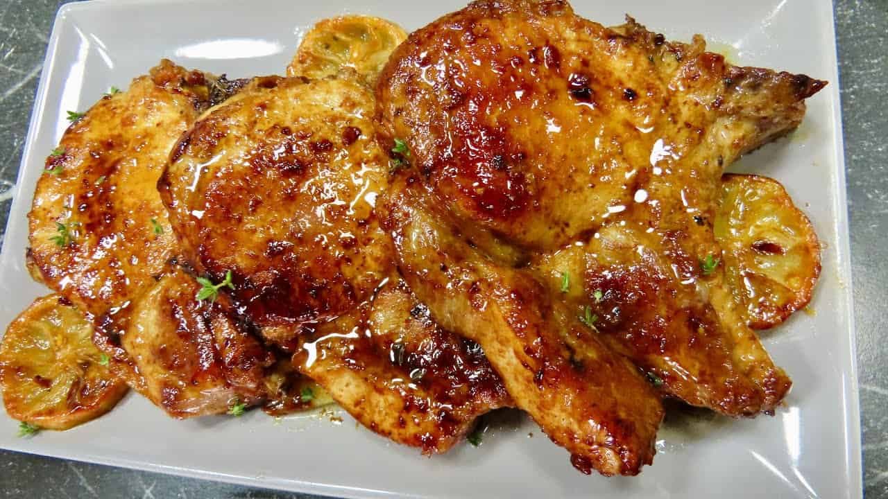 Bravčové karé z panvice, ktoré tromfne aj najdrahší hovädzí steak!