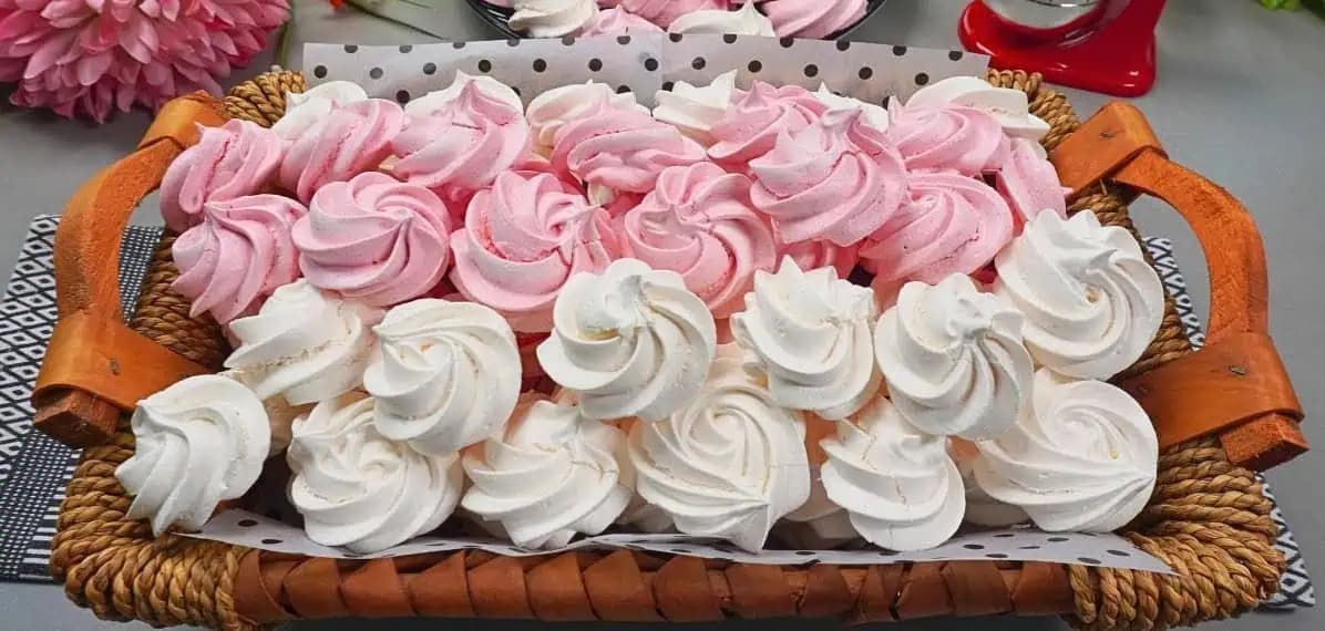 Ako si doma rýchlo a jednoducho pripraviť dokonalé pusinky? Tajomstvo najlepších cukrárov!