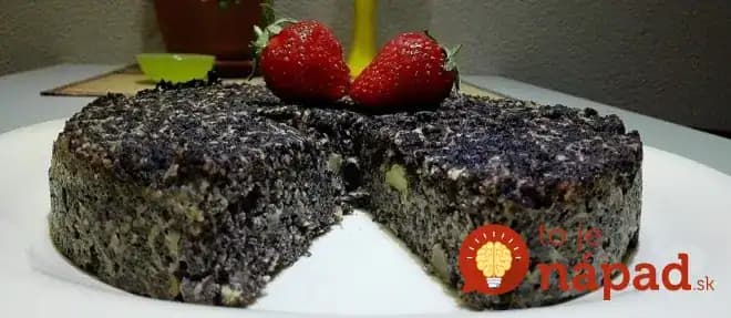 Bez múky a cukru, zmiešaný za 3 minúty: Magický makový koláčik, z ktorého nepriberiete ani gram!