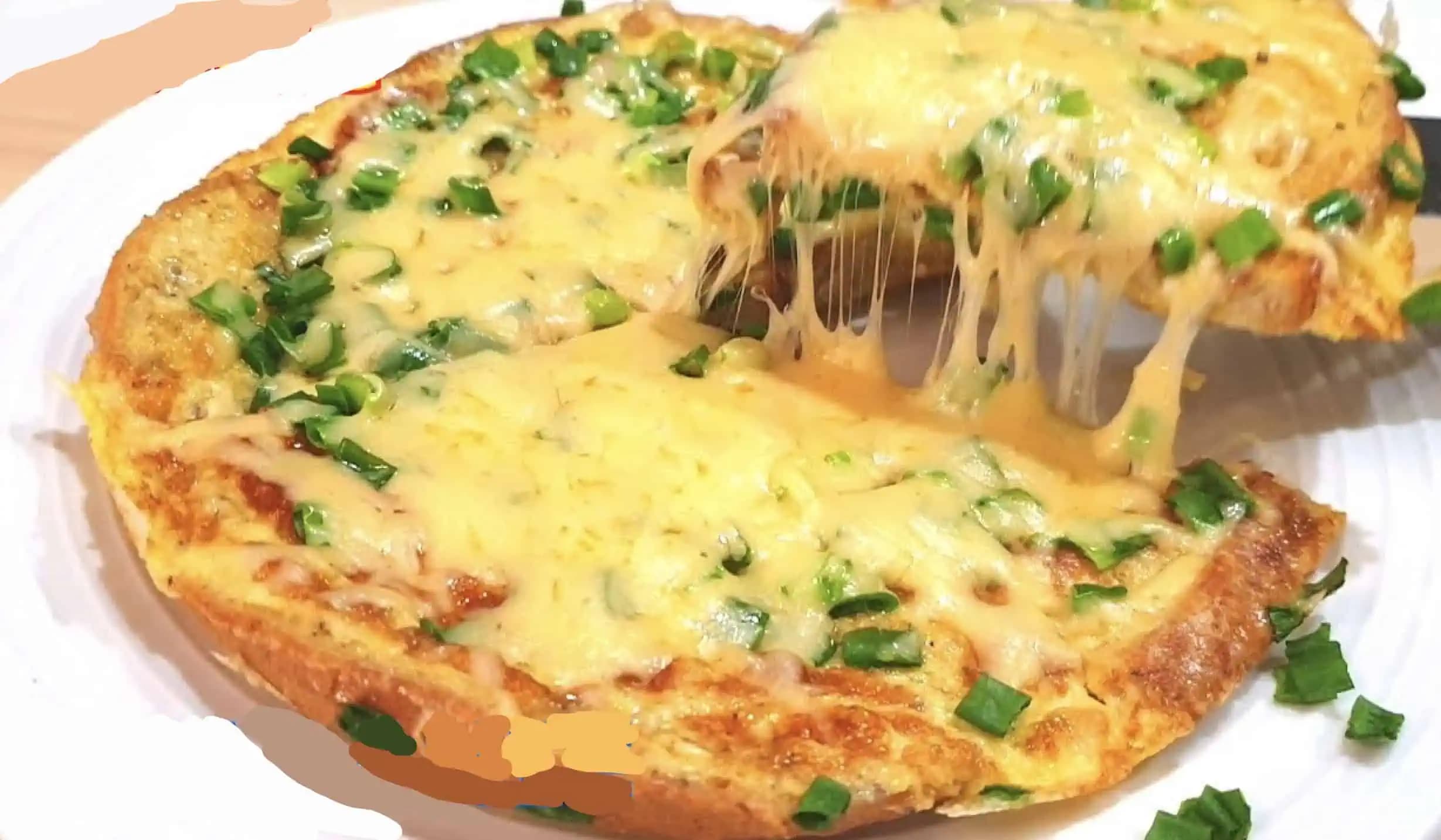 Zabudnite na CHLEBA vo vajíčku: Tento recept zo starého pečiva je ešte chutnejší ako PIZZA – doma sa ho nevedia dojesť!