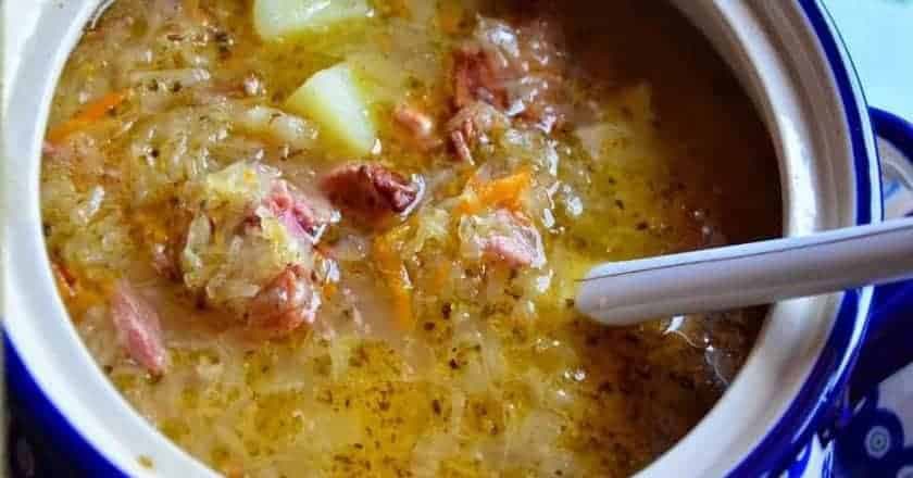 Vyhlásená ZÁPOROŽSKÁ kapustnica podľa špeciálne receptu: Je tak vynikajúca, že ju urobím aj na vianoce!