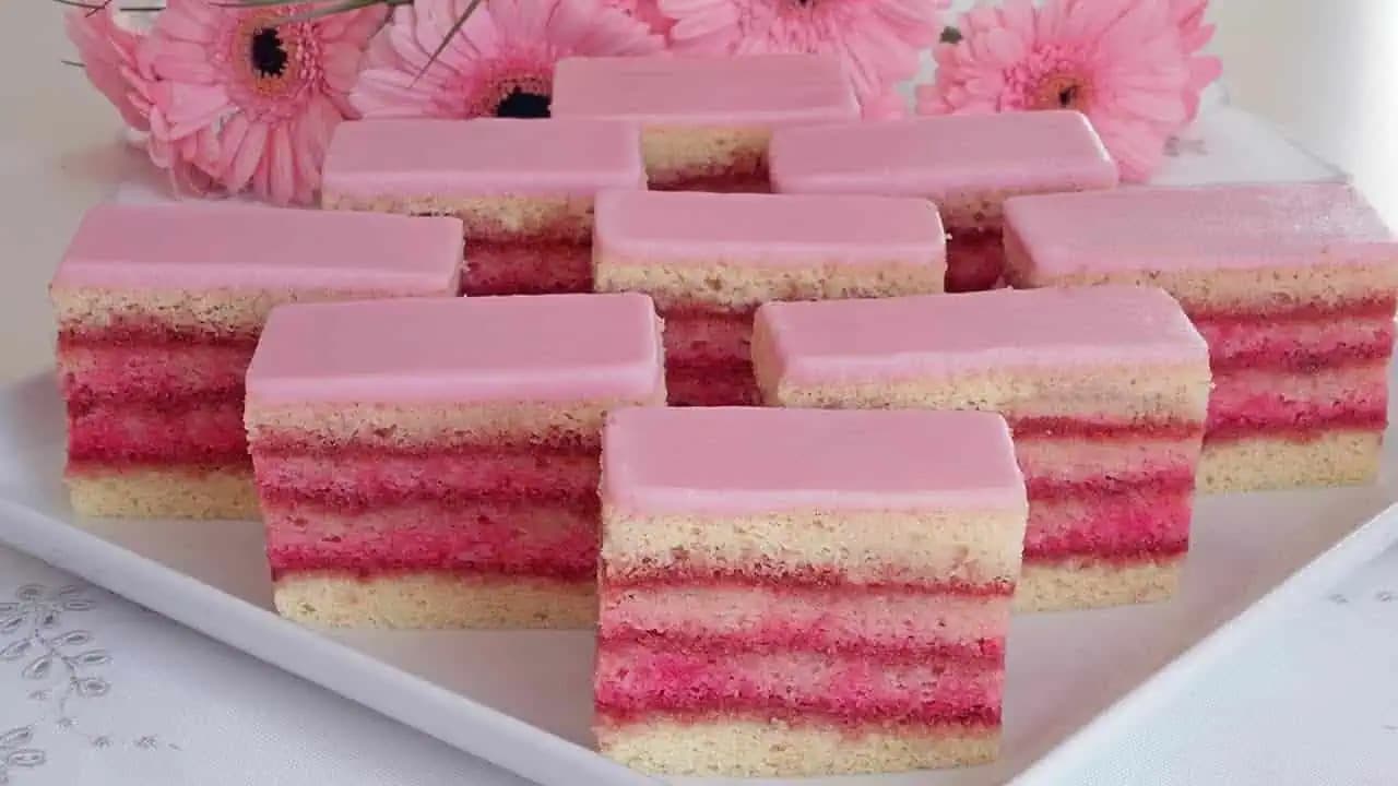 Legendárny PUNČOVÝ koláč, ktorý ľahko zvládnete: Na vianočnom stole nemôže chýbať, TU je recept!