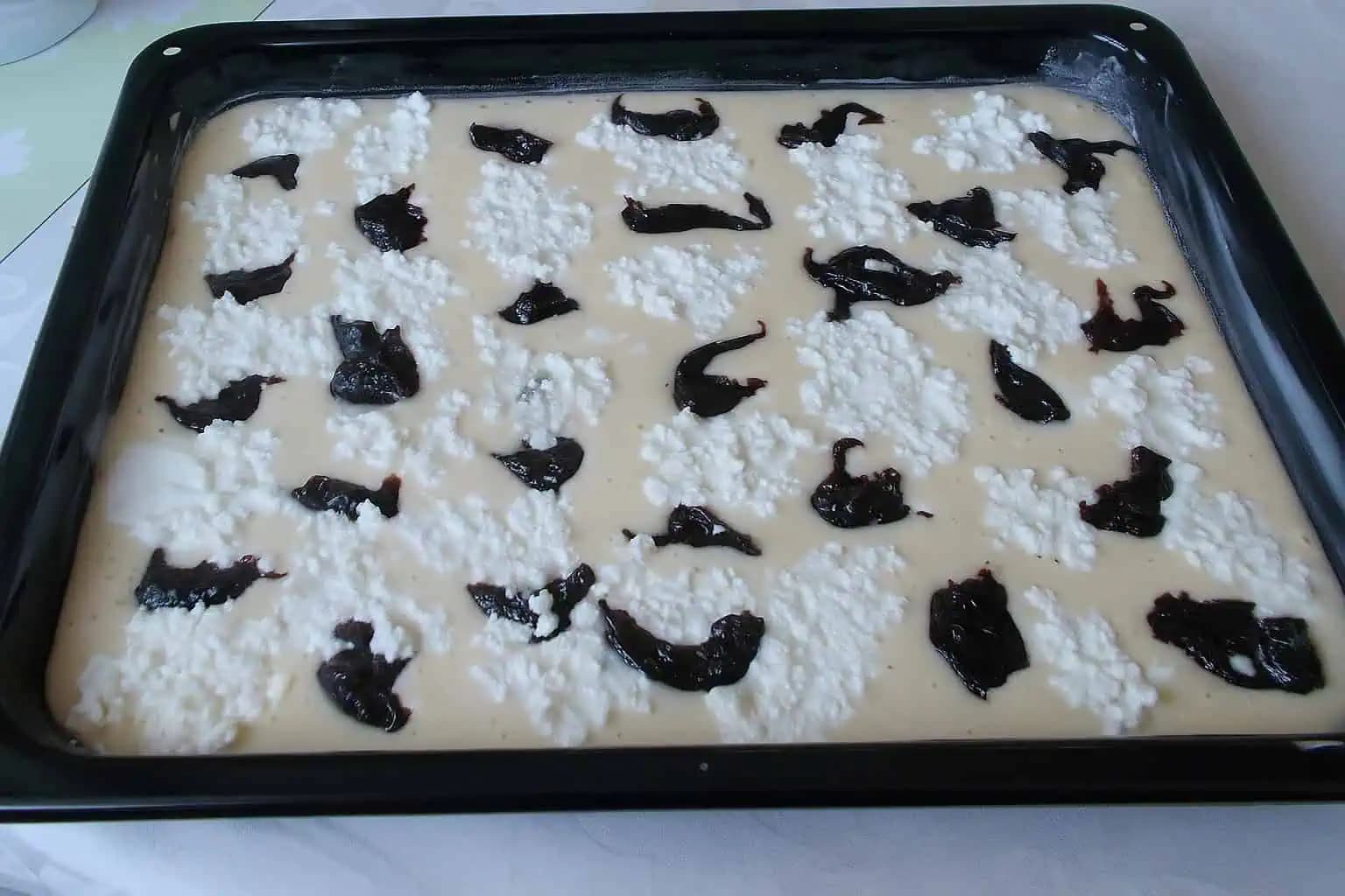 Koláč Gavalier: Jeden úžasný hrnčekový recept, zvládnete ho aj o polnoci!