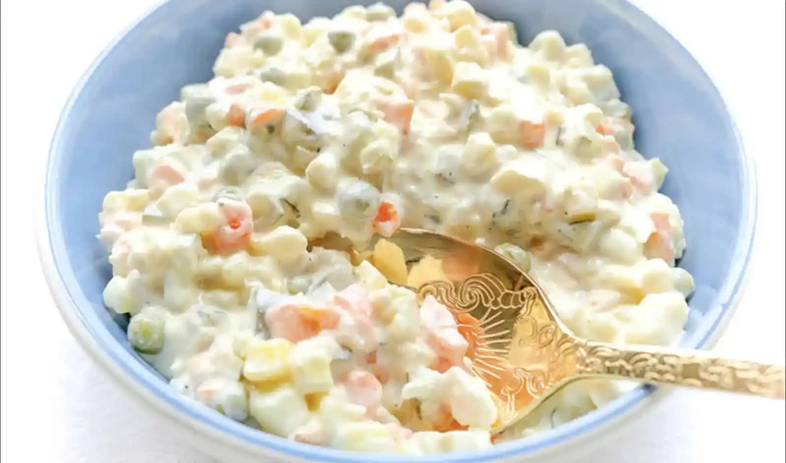 ŠÉFKUCHÁR bije na poplach: Nech vám ani nenapadne pridať TÚTO ingredienciu do zemiakového šalátu, pokazí mu chuť!