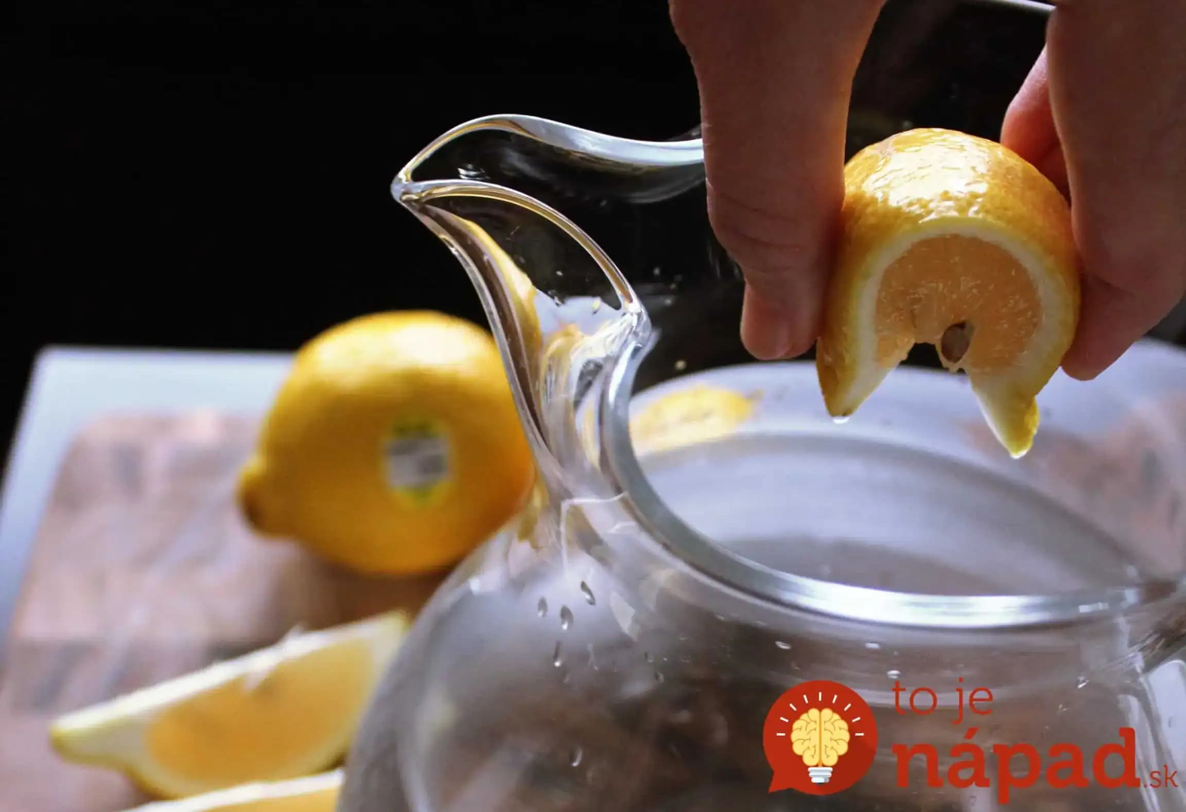 CITRÓNOVÁ VODA: Čo ste o nej nevedeli a kto by sa jej mal oblúkom vyhnúť?