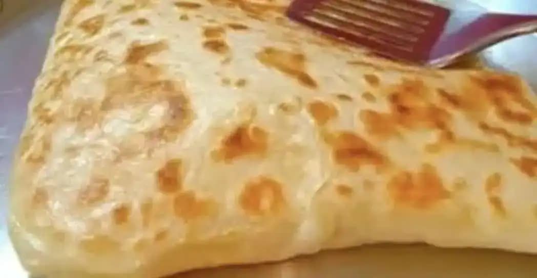 MÚKA + VRIACA VODA: Skladané placky z panvice – tak fantastické a jemné, že ich robím aj namiesto chleba!