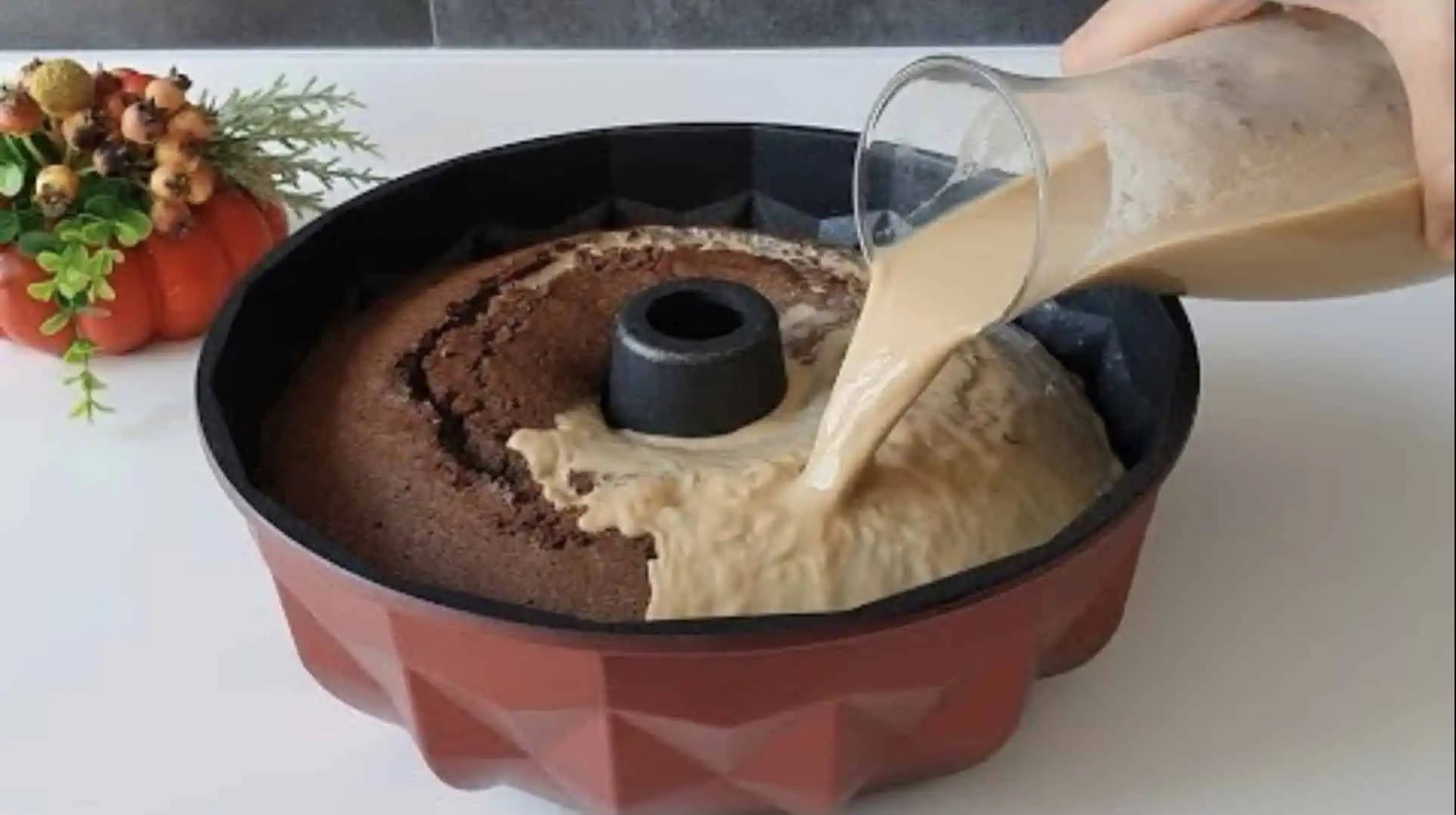 Mega chutná bábovka s vôňou KÁVY: Tak fantastická, že som ju za týždeň piekla trikrát!Šťavnatá kávová bábovka