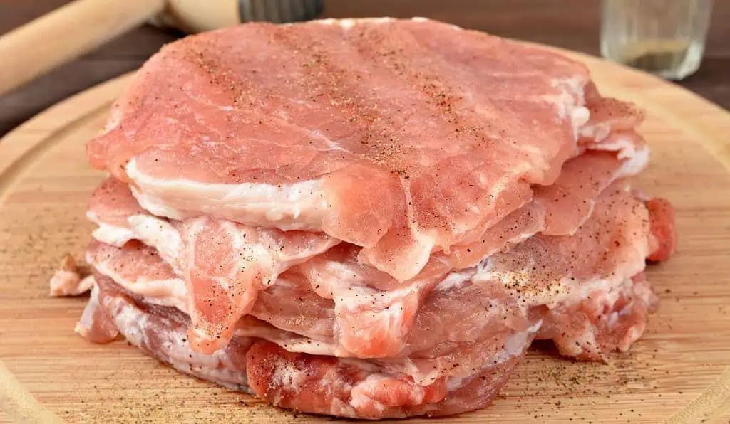 Ešte stále používate na obaľovanie REZŇOV vajíčka? Vymeňte ich za túto prísadu a budete NADŠENÍ!