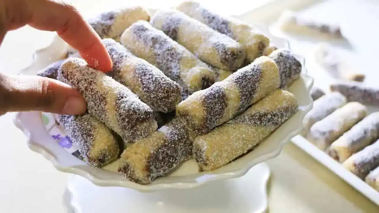 Rýchle KOKOSOVÉ tyčinky bez pečenia, ktoré všetci milujú: Ani vo sne mi nenapadlo, že je to také jednoduché!