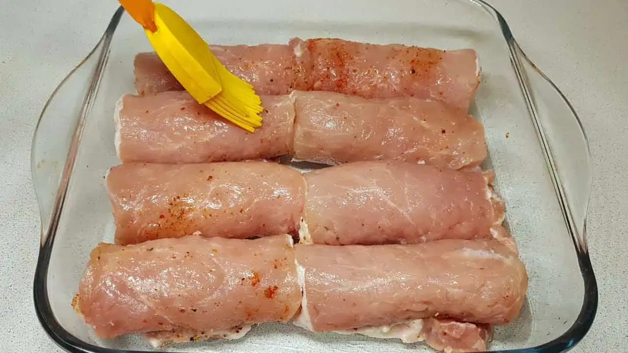 Toto varím už 20 rokov: Plnené rolky z krkovičky – nikdy sa nepripália, vždy sú šťavnaté!