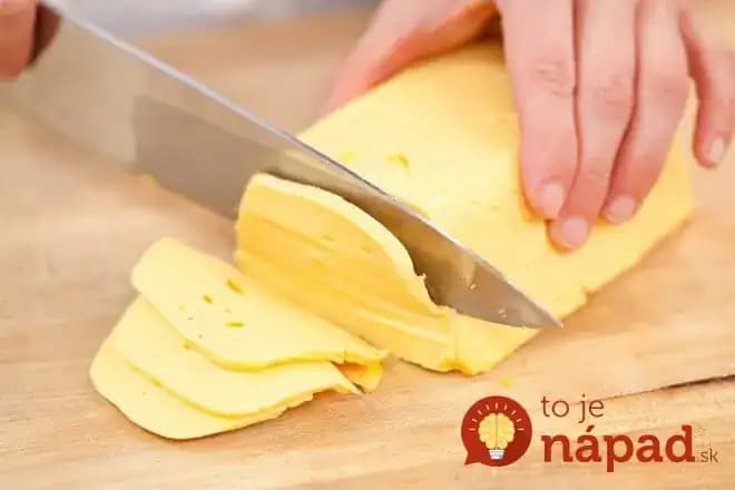 Domáci syr máte hotový okamžite a netreba ani syridlo. Začala som s malou dávkou, ale teraz robím plný hrniec!