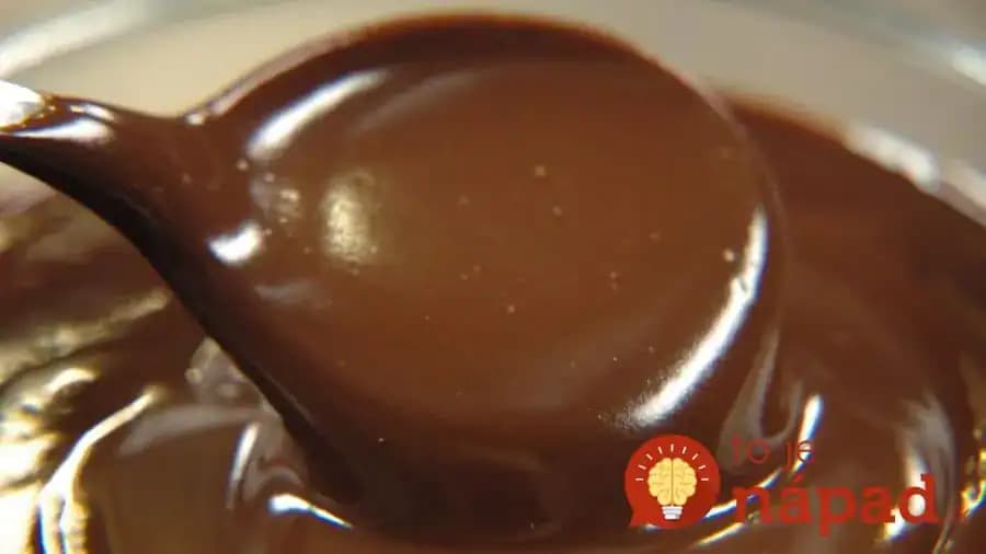 Nemôže sa nevydariť: Najlepšia čokoládová poleva na zákusky, torty a koláče!