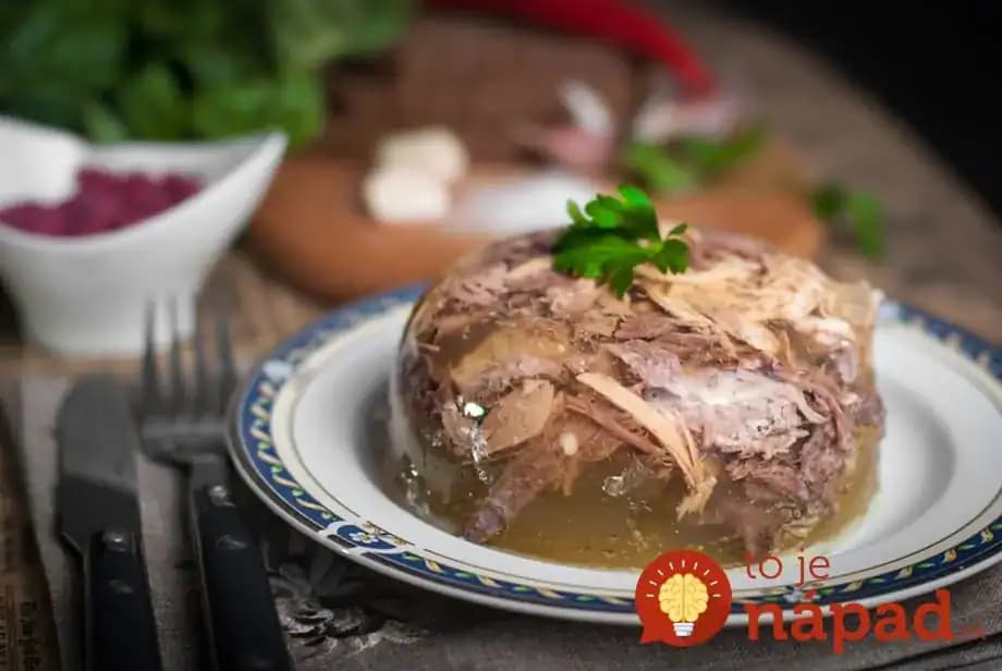 Lacný liek, ktorý poznali už naše prababičky: Dajte si huspeninu vždy, keď budete mať príležitosť – neuveríte, čo dokáže s vaším telom!