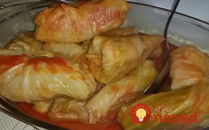 Východniarske kapustové holúbky: Toto jedlo milujú aj tí, ktorí hlávkovú kapustu inak veľmi nemusia!