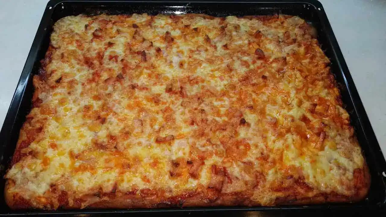 PIZZA lenivej ženy: Jeden fantasticky chutný a rýchly recept namiesto pizze z donášky – 30 minút a je na stole!