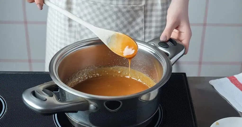 KONEČNE viem, ako zahustiť omáčku a polievky BEZ MÚKY: Toto je zdravšie a omnoho lepšie!