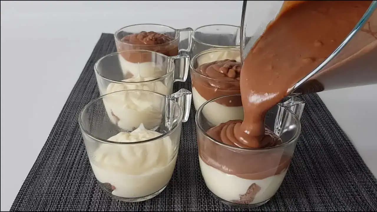 Pudingy z prášku už nevarím, toto je absolútne fantastické: Smotanové pokušenie do pohárov, deti ho jednoducho milujú!