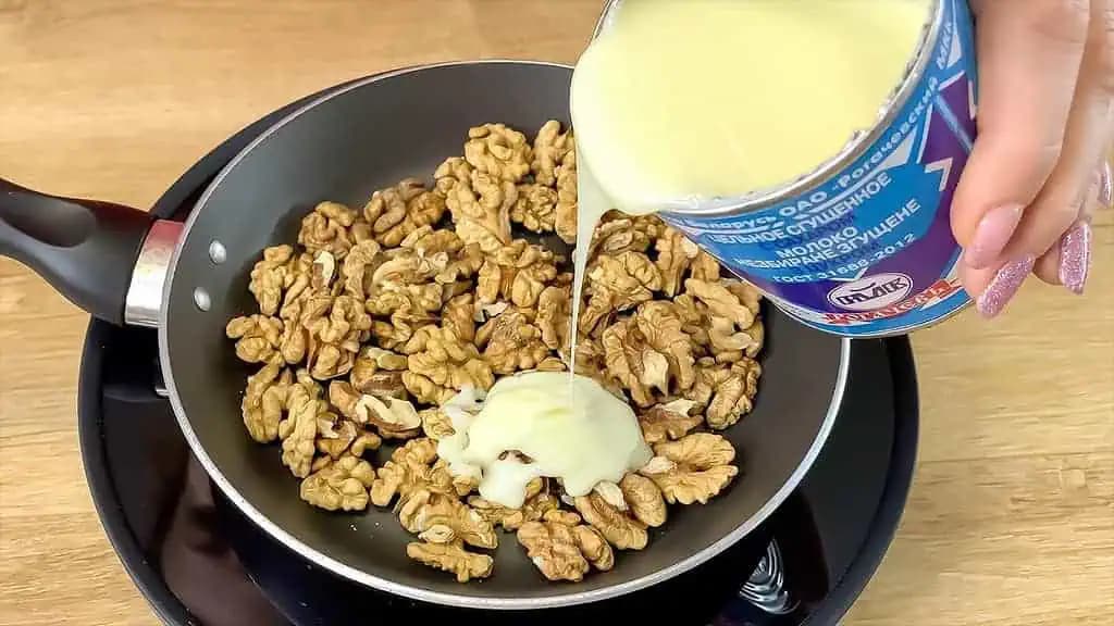 K orechom nalejem obyčajné SALKO a robím takto vždy na Veľkú noc: Výsledok každého nadchne (RECEPT)!