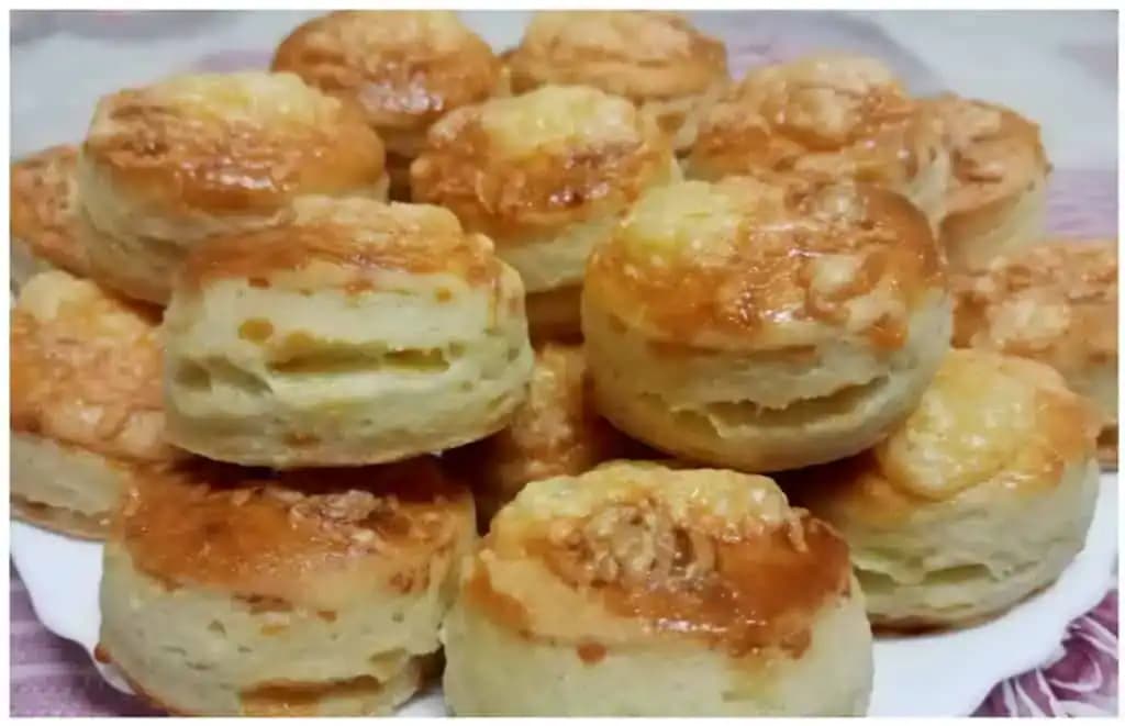 Už ste niekedy skúšali pagáčiky z KARIČKY? Sú jednoduché a neskutočne chutné, lepšie som nikdy nejedla!