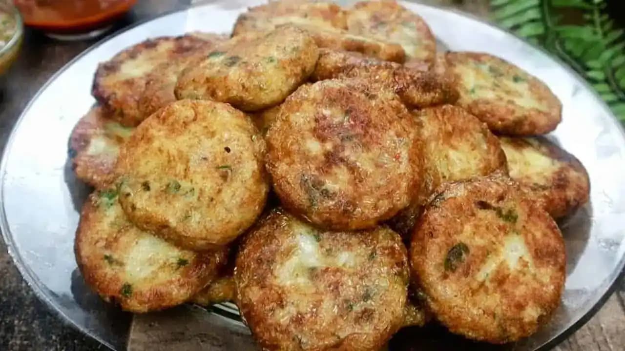 LEGENDÁRNE zemiakové rezne podľa starých materí: Robím vždy na najväčšej panvici, ktorú doma máme!