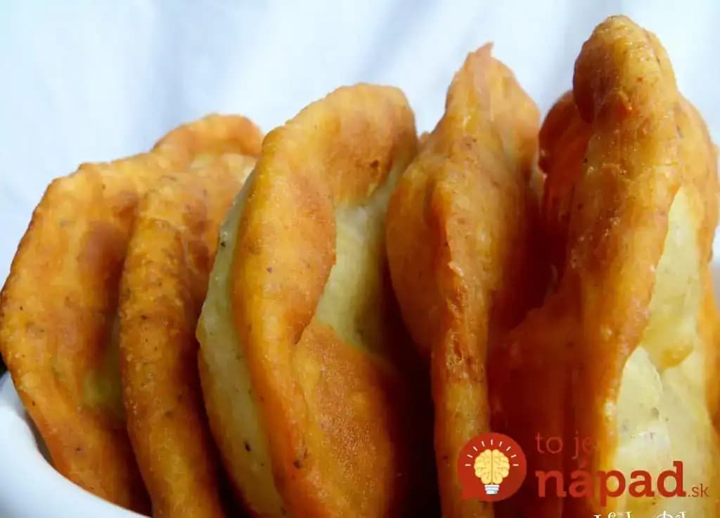 15-minútové langoše z kypriaceho prášku: Treba ochutnať, sú výborné!