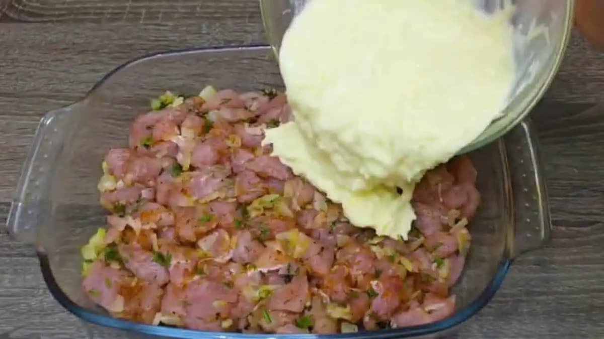 Nesmierne chutný recept z kuracích pŕs, ktorý ste ešte nevarili: Chutné, šťavnaté a zbožňuje ich celá rodina!