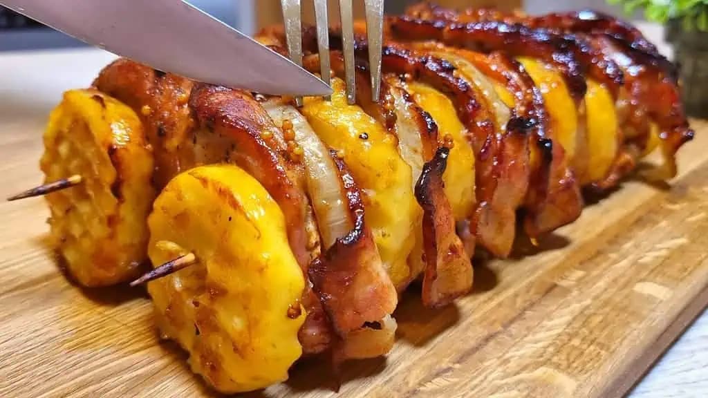 Môj svokor má RECEPT na najlepšie BRAVČOVÉ špízy, aké existujú: Podlejte ich PIVOM a dajte piecť, o tej pochúťke sa vám bude aj snívať!