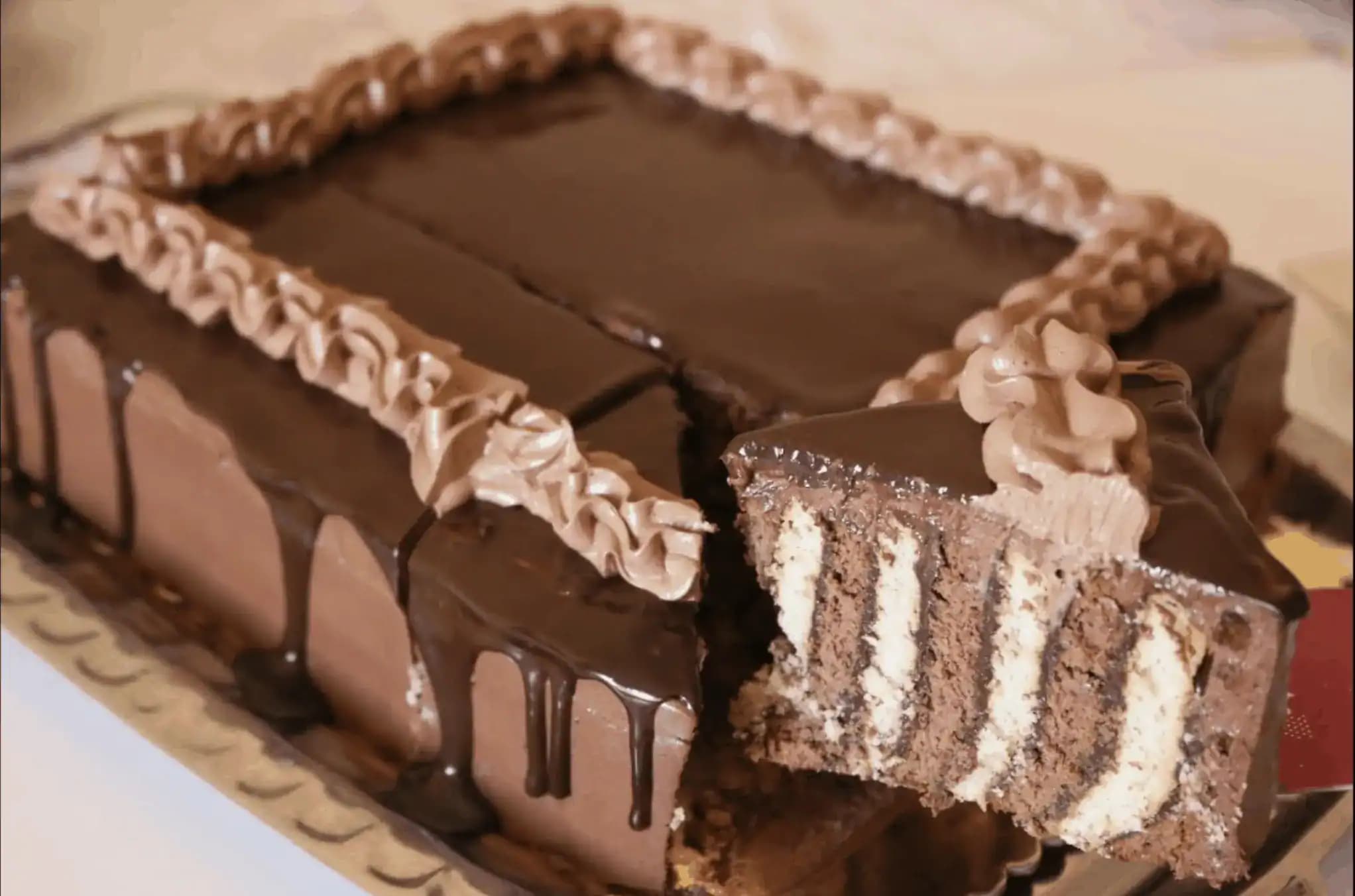 Úžasná ČOKO torta bez pečenia – za 20 minút hotová: Keď ju dáte na stôl, ostatné zákusoky si nikto ani nevšimne!
