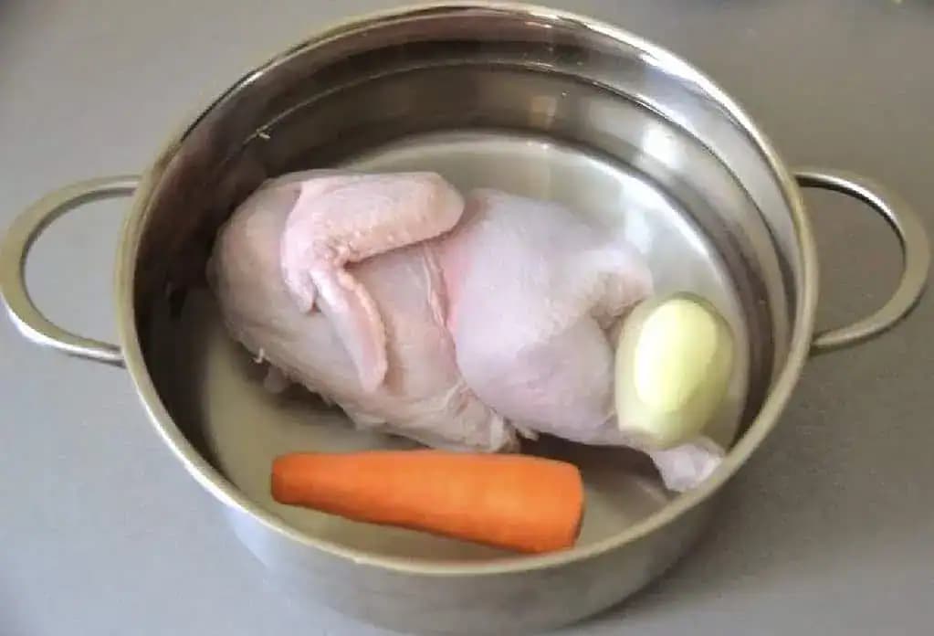 Celý hrniec s vývarom som musela vyliať: NIKDY nerobte pri varení túto chybu!