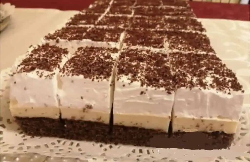 Už ste mali niekedy SRBSKÝ krémeš? Ľahký a rýchly recept na jeden ÚŽASNÝ zákusok!