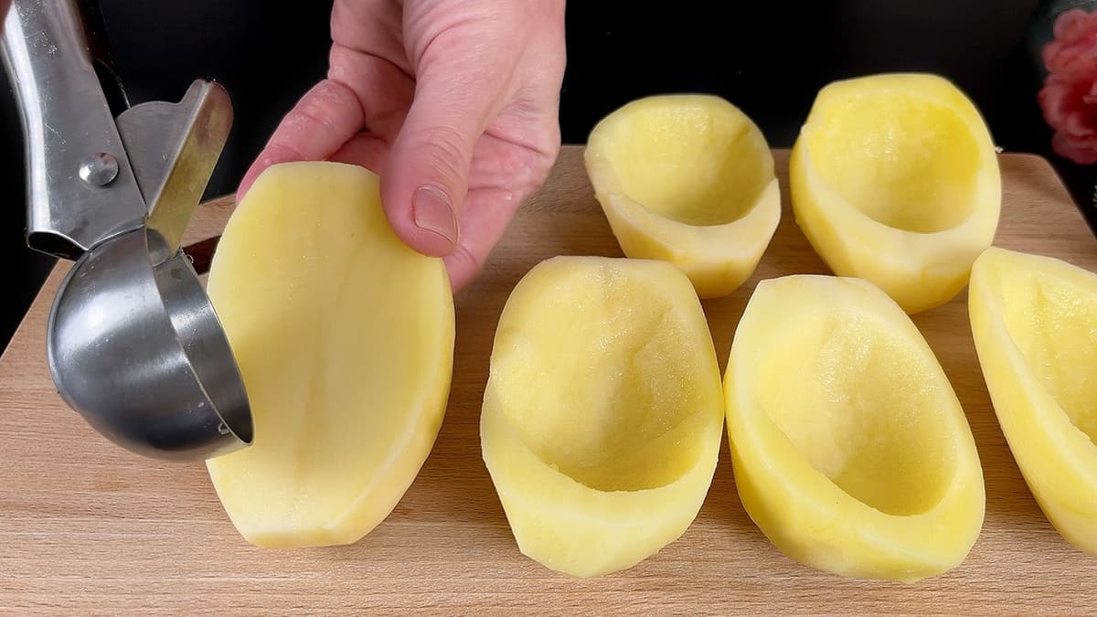 Nikdy som nejedla chutnejšie zemiaky! Rýchla a jednoduchá zemiaková pochúťka!