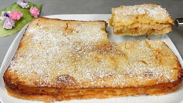 Najjednoduchší jablkový koláč „TRI POHÁRE“: Úžasne rýchly a chutný recept!