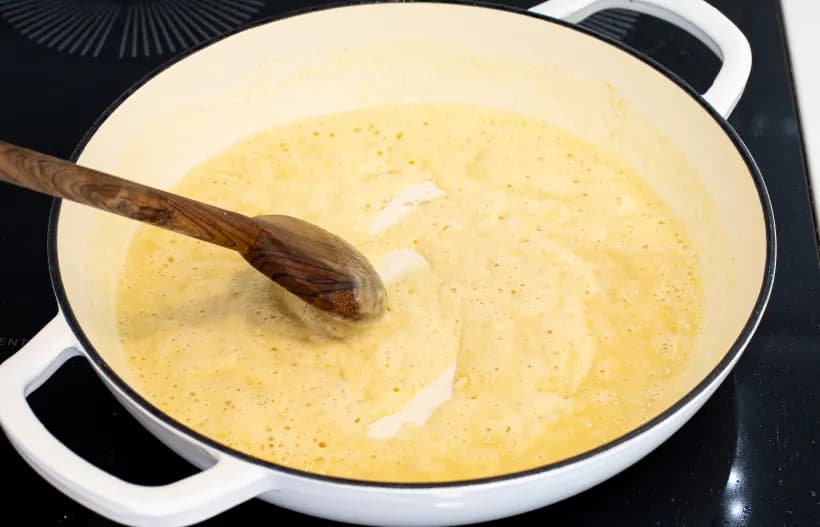 ZABUDNITE na múku a zápražku: Omáčka bude zamatová a bez hrudiek ak poznáte tento trik!