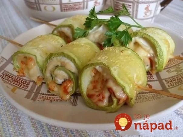 Fotopostup: Cuketové rolky s kuracím mäsom
