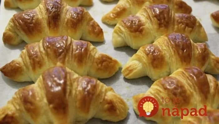Maslové croissanty