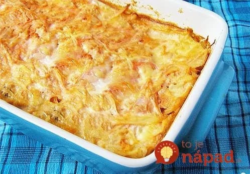 Kapusta zapečená so šunkou, cibuľou a vajíčkami