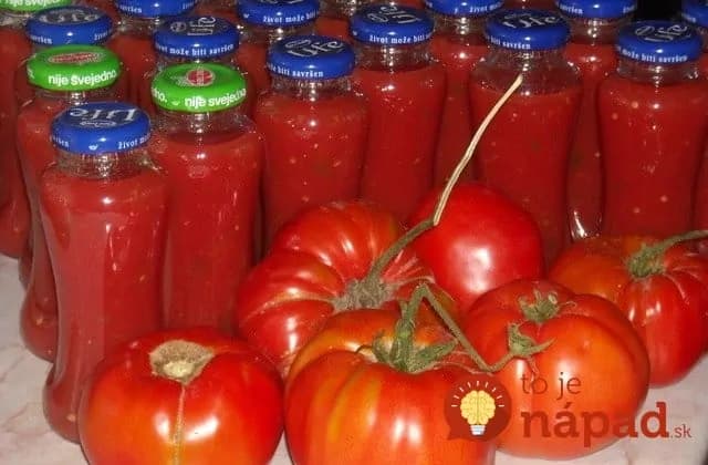 Bez zavárania: Najjednoduchší recept na domáci rajčinový pretlak!