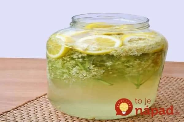 Toto je tisíckrát zdravšie, ako klasika s kryštálovým cukrom: Nesmierne zdravý bazový sirup, bez varenia a konzervantov!