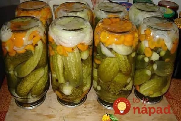 Znojemské uhorky bez varenia nálevu: Vlani sme na skúšku spravili len 3 poháre, tento rok už iné nerobím!