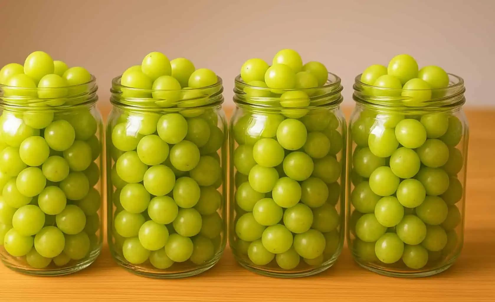 Toto som vyskúšala raz a inak už nerobím: Zavárané hrozno bez varenia nálevu, chutí vynikajúco!