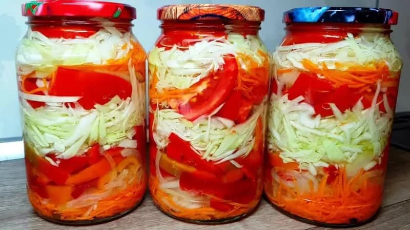 Lenivý kapustový šalát s mrkvou: Ak si ho teraz nespravíte, budete to ľutovať celú zimu!