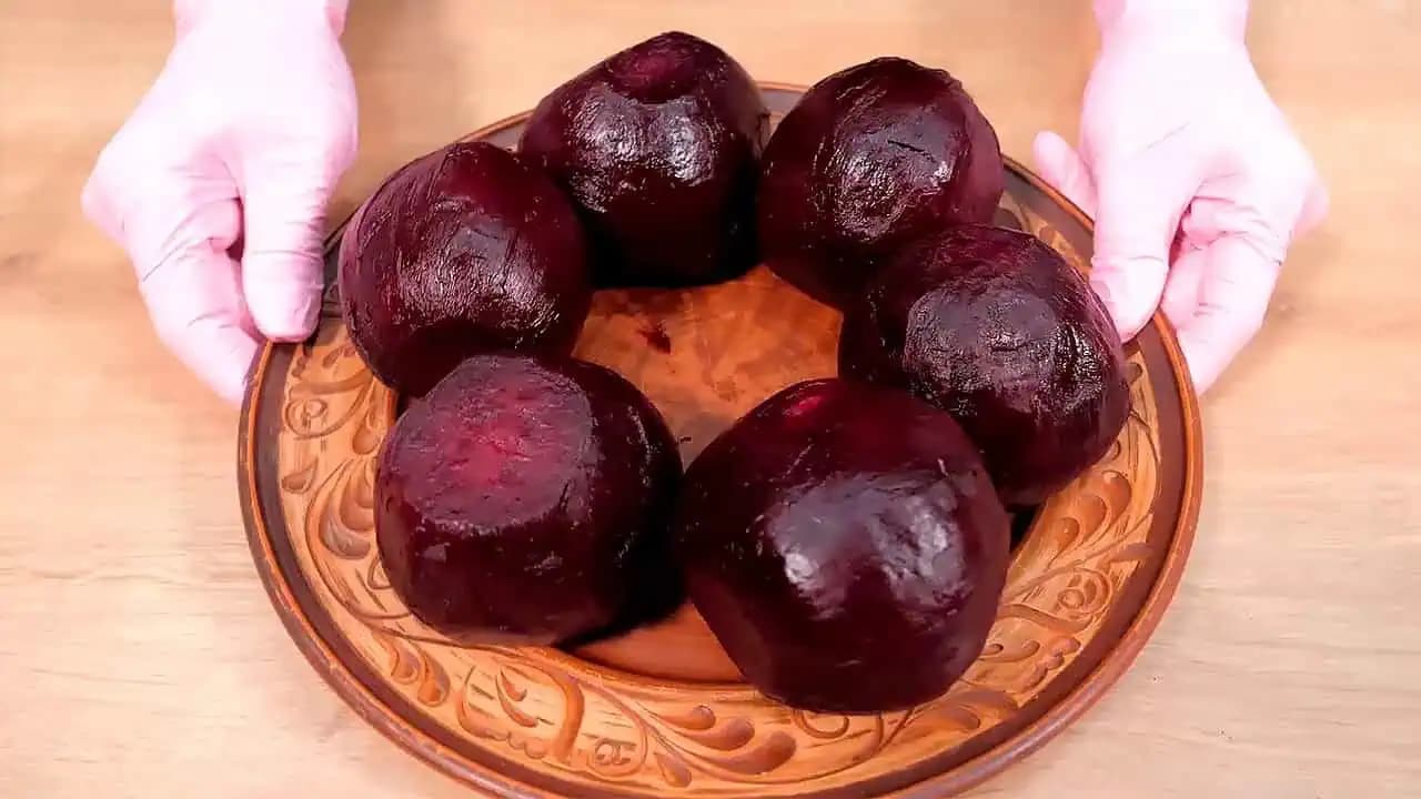 Fantastické nápady z červenej repy: Sú zdravé a pritom také chutné, že ich pýtajú všetci známi!