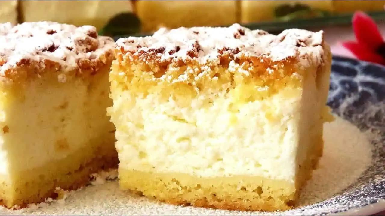 JOGURTOVÁ kocka – jeden fantastický koláč, ktorý sa doslova rozplýva na jazyku: Ľahký a rýchly recept!