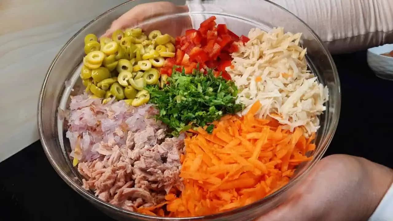 Super večera z panvice: Zdravé a chutné zeleninové placky s tuniakom!
