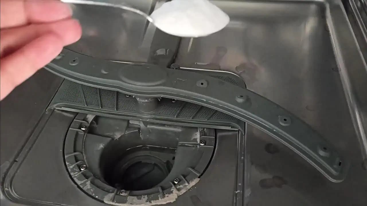 Všetky kamarátky zháňajú recept na tieto kefírové koláčiky s PLNKOU: Rýchle a krehučké, ku káve ich robím stále!