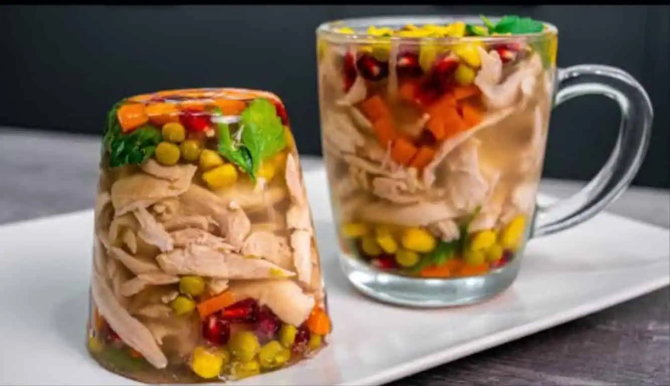 Mám výborný recept na luxusnú huspeninu z pohárov: Manžel vyhlásil, že je to najlepší „dezert“ pod slnkom!