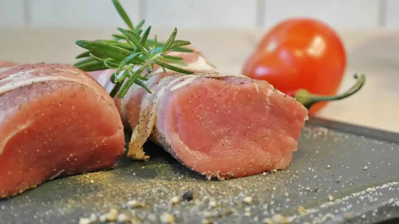 Šťavnatý steak na lahodnej šampiňónovej omáčke: Vynikajúci obed!