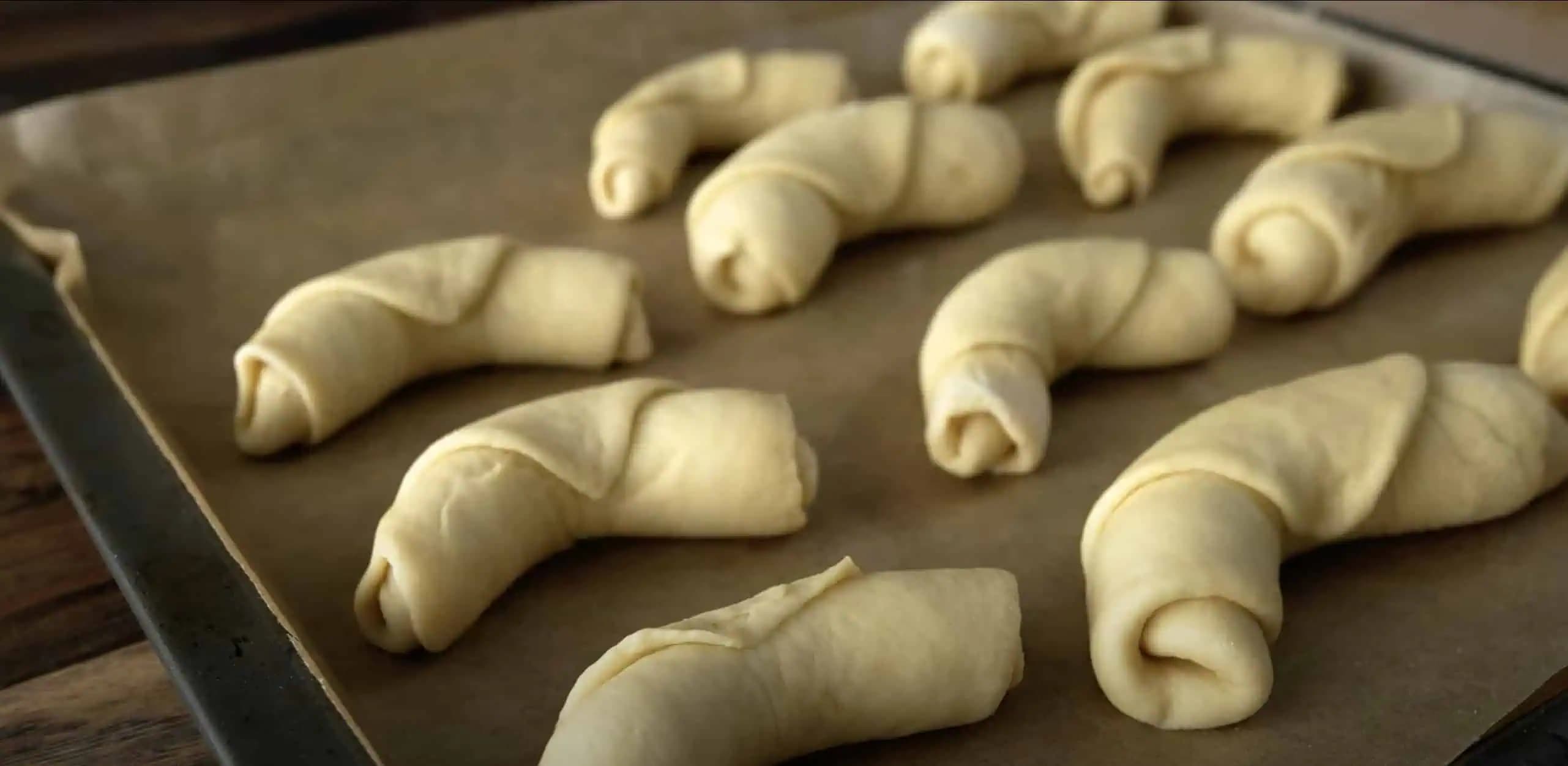 EXTRA rýchle domáce rožky, jemné ako dych: Z kysnutého už nepečiem, toto cesto je výborné!