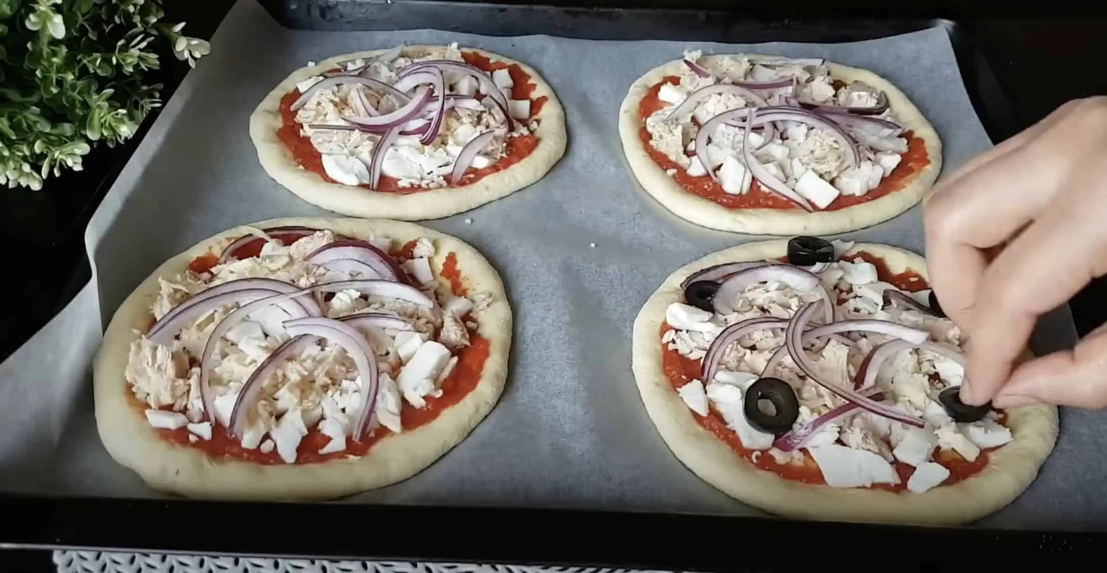 Z kysnutého už nepečiem, toto je bomba: EXTRA rýchla chrumkavá pizza, ktorá ani minútu nekysne!